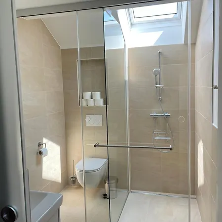 Poelzl Apartmán