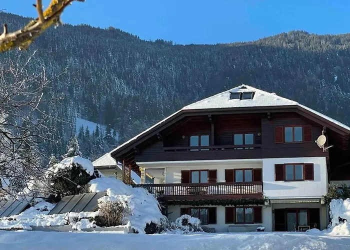 Poelzl בודנסדורף